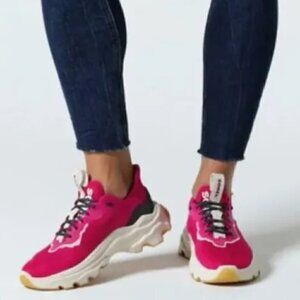 SOREL 8.5 Kinetic Breakthru Day Pink Sneakers Pink NWOT